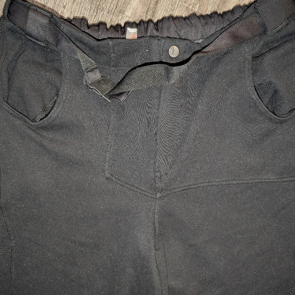 FP Movement by Free People Black Cropped Pants - Picture 9 of 11